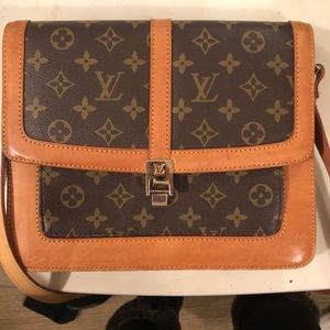 Louis Vuitton crossbody
